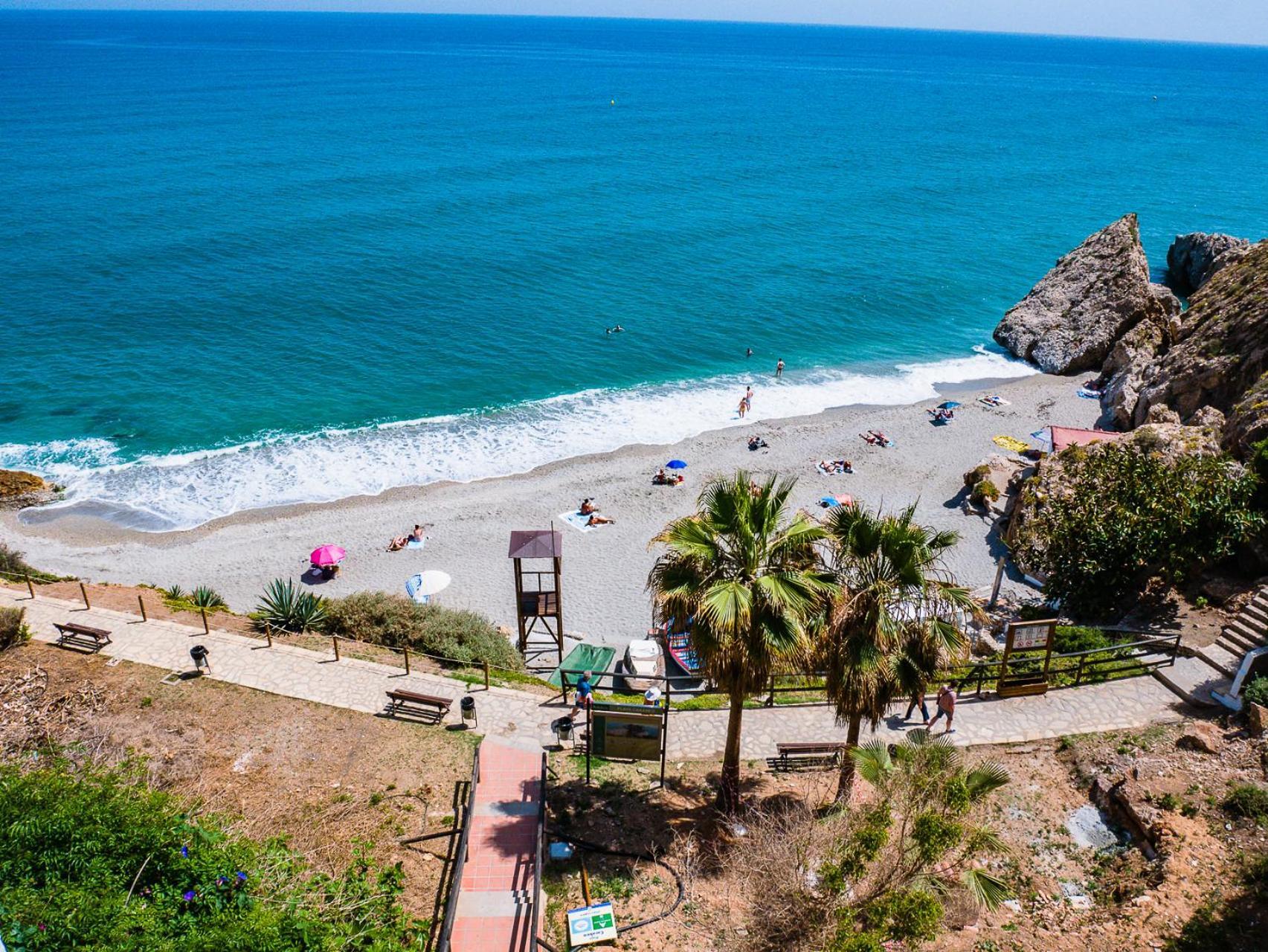 Deluxe House With Roof Terrace And Pool Villa Nerja